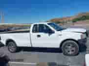 2007 Ford F-150 XL с VIN 1FTRF12W47KC02366, выставлен на аукционе IAAI как лот 42814800 с пробегом 117 250 миль миль и . История ставок и продаж доступна на DreamBid. Изображение 13.