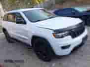 2018 Jeep Grand Cherokee Altitude с VIN 1C4RJFAG9JC467209, выставлен на аукционе IAAI как лот 43188060 с пробегом 67 417 миль миль и . История ставок и продаж доступна на DreamBid. Изображение 1.