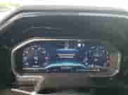 2022 Chevrolet Silverado 1500 LT z VIN 3GCUDDEDXNG582412, wystawiony jako Copart lot #71231565 z przebiegiem 38 388 mil mil oraz Szkoda całkowita • Salvage title. Historia ofert i sprzedaży dostępna na DreamBid. Obrazek 9.