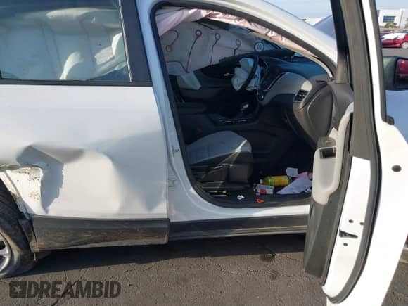 2023 Chevrolet Equinox LS с VIN 3GNAXFEGXPL143826, выставлен на аукционе IAAI как лот 42282973 с пробегом 47 421 миль миль и . История ставок и продаж доступна на DreamBid. Изображение 5.