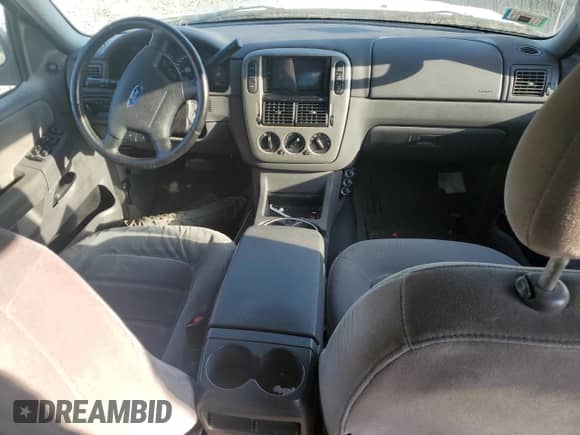 2005 Ford Explorer XLT с VIN 1FMZU73K65ZA57867, выставлен на аукционе Copart как лот 80412475 с пробегом Не указан миль и Списание • Salvage title. История ставок и продаж доступна на DreamBid. Изображение 8.