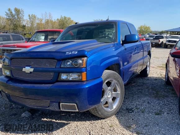 2004 Chevrolet Silverado SS с VIN 2GCEK19N041303732, выставлен на аукционе Copart как лот 74617474 с пробегом 200 072 миль миль и Чистый • Clean title. История ставок и продаж доступна на DreamBid. Изображение 2.