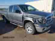 2003 Dodge 1500 ST с VIN 1D7HU18Z33S198099, выставлен на аукционе IAAI как лот 41903503 с пробегом 186 040 миль миль и . История ставок и продаж доступна на DreamBid. Изображение 1.