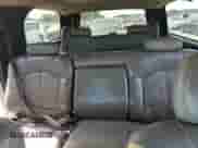 2000 Chevrolet Suburban LS с VIN 3GNEC16T6YG218513, выставлен на аукционе Copart как лот 60516974 с пробегом Не указан миль и Списание • Salvage title. История ставок и продаж доступна на DreamBid. Изображение 10.
