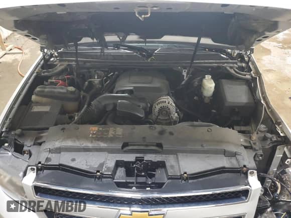 2014 Chevrolet Tahoe LS с VIN 1GNSKAE06ER156894, выставлен на аукционе Copart как лот 85503935 с пробегом 105 404 миль миль и Списание • Salvage title. История ставок и продаж доступна на DreamBid. Изображение 11.