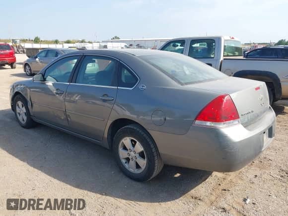2008 Chevrolet Impala LT with VIN 2G1WT58N881262971, listed as a IAAI auction lot 43164537 with 199,996 mi miles and . Bid and sale history available at DreamBid. Image 3.