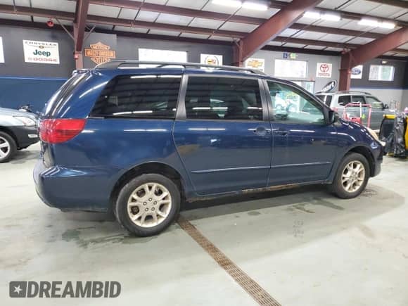 2005 Toyota Sienna LE with VIN 5TDBA23C05S048531, listed as a Copart auction lot 84935605 with 249,639 mi miles and Clean title. Bid and sale history available at DreamBid. Image 3.