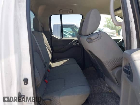 2010 Nissan Frontier Pro-4X with VIN 1N6AD0EV3AC417753, listed as a IAAI auction lot 41850149 with 216,491 mi miles and . Bid and sale history available at DreamBid. Image 8.