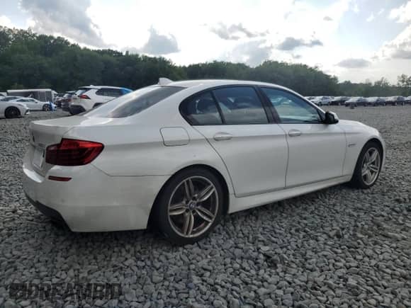 2016 BMW 5 Series 550i xDrive with VIN WBAKP9C55GD981149, listed as a Copart auction lot 65976265 with 121,838 mi miles and Salvage title. Bid and sale history available at DreamBid. Image 3.