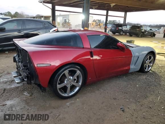 2009 Chevrolet Corvette 3LT с VIN 1G1YY26W595108612, выставлен на аукционе Copart как лот 44327295 с пробегом 47 761 миль миль и Списание • Salvage title. История ставок и продаж доступна на DreamBid. Изображение 3.