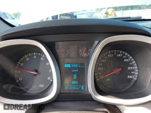 2013 Chevrolet Equinox LS z VIN 2GNALBEK8D6111997, wystawiony jako IAAI lot #42560318 z przebiegiem 152 243 mil mil oraz . Historia ofert i sprzedaży dostępna na DreamBid. Obrazek 7.