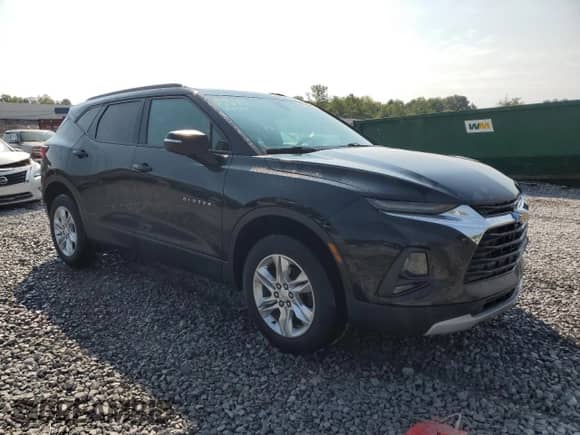 2021 Chevrolet Blazer LT z VIN 3GNKBBRA0MS501406, wystawiony jako Copart lot #69290665 z przebiegiem 76 210 mil mil oraz Szkoda całkowita • Salvage title. Historia ofert i sprzedaży dostępna na DreamBid. Obrazek 4.