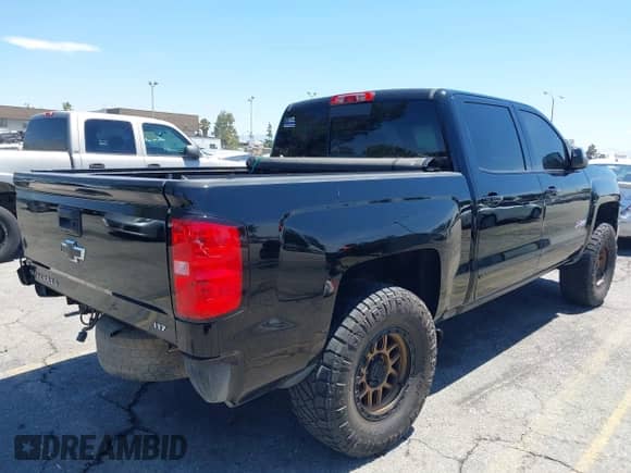 2015 Chevrolet Silverado 1500 LTZ с VIN 3GCUKSEC2FG360756, выставлен на аукционе IAAI как лот 42692056 с пробегом 87 042 миль миль и . История ставок и продаж доступна на DreamBid. Изображение 4.