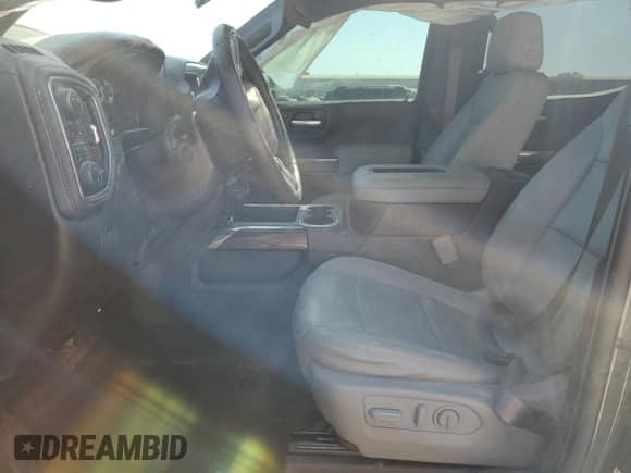 2019 Chevrolet Silverado 1500 RST with VIN 1GCUYEED1KZ124196, listed as a Copart auction lot 84453665 with Not provided miles and Salvage title. Bid and sale history available at DreamBid. Image 7.
