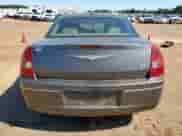 2010 Chrysler 300 Touring с VIN 2C3CA5CV2AH209594, выставлен на аукционе Copart как лот 82426625 с пробегом 195 156 миль миль и Списание • Salvage title. История ставок и продаж доступна на DreamBid. Изображение 6.