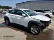 2020 Hyundai Kona SE with VIN KM8K1CAA5LU401745, listed as a Copart auction lot 68673895 with 122,838 mi miles and Salvage title. Bid and sale history available at DreamBid. Image 4.