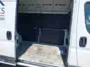 2021 Ram ProMaster Cargo с VIN 3C6LRVDG4ME555433, выставлен на аукционе IAAI как лот 43263620 с пробегом Не указан миль и . История ставок и продаж доступна на DreamBid. Изображение 8.