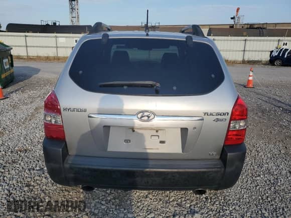 2005 Hyundai Tucson GLS с VIN KM8JN72D15U146658, выставлен на аукционе Copart как лот 67004415 с пробегом 185 015 миль миль и Списание • Salvage title. История ставок и продаж доступна на DreamBid. Изображение 6.
