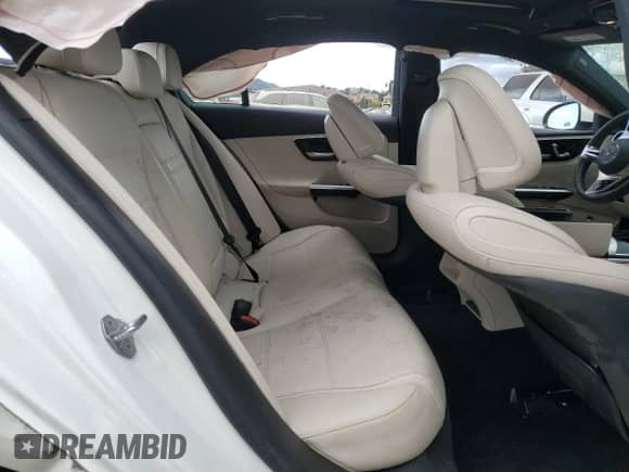 2022 Mercedes-Benz C 300 with VIN W1KAF4GB8NR057007, listed as a Copart auction lot 80397405 with 48,512 mi miles and Salvage title. Bid and sale history available at DreamBid. Image 10.