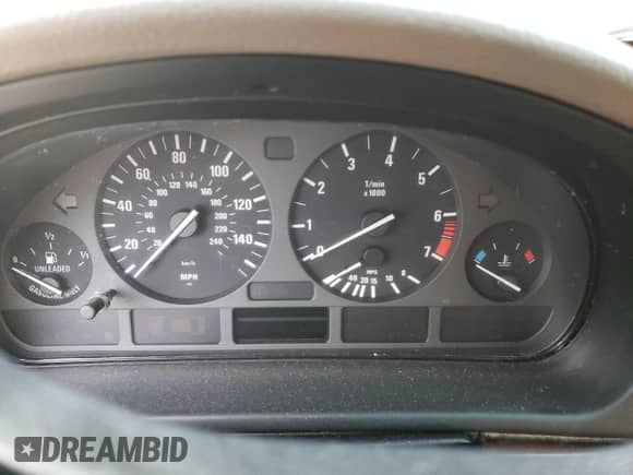 1999 BMW 5 Series 528i с VIN WBADM6337XBY33207, выставлен на аукционе Copart как лот 76566224 с пробегом Не указан миль и Чистый • Clean title. История ставок и продаж доступна на DreamBid. Изображение 9.