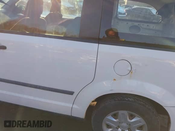 2011 Dodge Grand Caravan Cargo with VIN 2D4RN1AG0BR710134, listed as a IAAI auction lot 41385972 with 178,092 mi miles and . Bid and sale history available at DreamBid. Image 6.