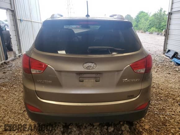 2010 Hyundai Tucson GLS с VIN KM8JU3AC2AU017441, выставлен на аукционе Copart как лот 55148525 с пробегом 128 829 миль миль и Списание • Salvage title. История ставок и продаж доступна на DreamBid. Изображение 6.