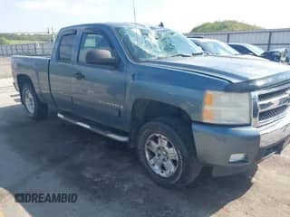 2007 Chevrolet Silverado 1500 1LT с VIN 1GCEK19077Z587814, выставлен на аукционе IAAI как лот 43024412 с пробегом 155 145 миль миль и . История ставок и продаж доступна на DreamBid. Изображение 1.