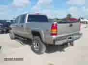 2001 Chevrolet Silverado 1500HD LS с VIN 1GCGK13U21F170565, выставлен на аукционе IAAI как лот 42551741 с пробегом Не указан миль и . История ставок и продаж доступна на DreamBid. Изображение 3.