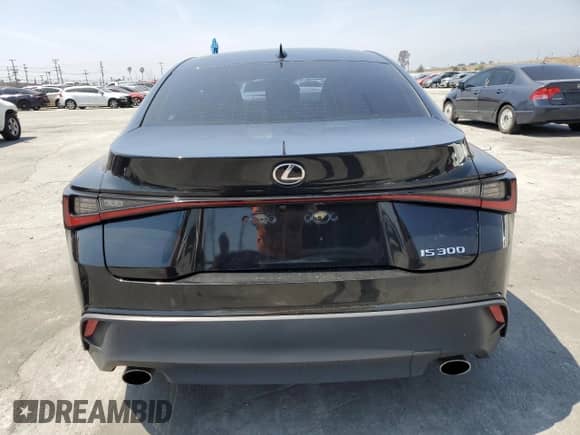 2022 Lexus IS 300 z VIN JTHDA1D27N5120709, wystawiony jako Copart lot #55264735 z przebiegiem 48 315 mil mil oraz Szkoda całkowita • Salvage title. Historia ofert i sprzedaży dostępna na DreamBid. Obrazek 6.