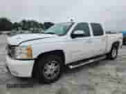 2011 Chevrolet Silverado 1500 LTZ z VIN 3GCPKTE3XBG400613, wystawiony jako Copart lot #82269565 z przebiegiem 248 122 mil mil oraz Szkoda całkowita • Salvage title. Historia ofert i sprzedaży dostępna na DreamBid. Obrazek 1.