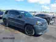 2018 Jeep Grand Cherokee Trackhawk z VIN 1C4RJFN9XJC331960, wystawiony jako IAAI lot #42881514 z przebiegiem 44 638 mil mil oraz . Historia ofert i sprzedaży dostępna na DreamBid. Obrazek 1.