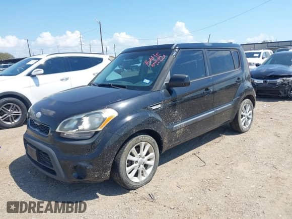 2013 Kia Soul с VIN KNDJT2A52D7749042, выставлен на аукционе IAAI как лот 43274157 с пробегом 101 017 миль миль и . История ставок и продаж доступна на DreamBid. Изображение 2.