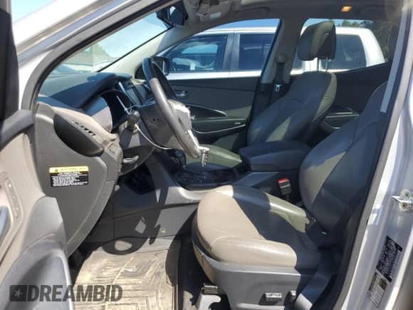2014 Hyundai Santa Fe with VIN 5XYZU3LBXEG205112, listed as a Copart auction lot 84441695 with 210,968 mi miles and Salvage title. Bid and sale history available at DreamBid. Image 7.