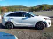 2017 Kia Sorento SX z VIN 5XYPKDA5XHG322600, wystawiony jako IAAI lot #43445546 z przebiegiem 132 525 mil mil oraz . Historia ofert i sprzedaży dostępna na DreamBid. Obrazek 13.