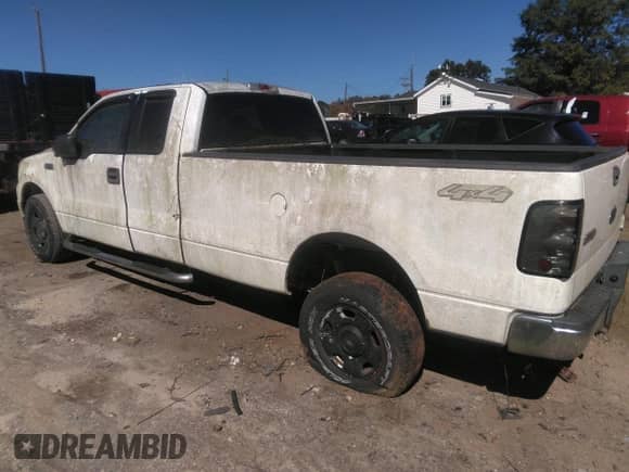 2004 Ford F-150 XL с VIN 1FTVX145X4NA54055, выставлен на аукционе IAAI как лот 43500189 с пробегом 151 412 миль миль и . История ставок и продаж доступна на DreamBid. Изображение 3.