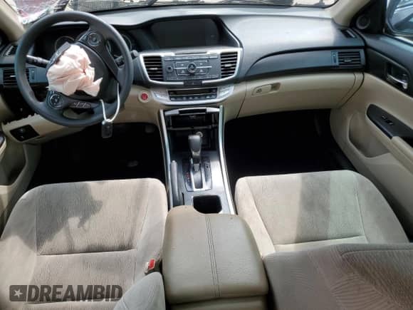 2013 Honda Accord EX z VIN 1HGCR2F79DA163928, wystawiony jako Copart lot #70713545 z przebiegiem 151 817 mil mil oraz Szkoda całkowita • Salvage title. Historia ofert i sprzedaży dostępna na DreamBid. Obrazek 8.