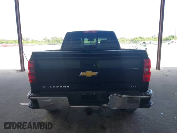 2014 Chevrolet Silverado 1500 LTZ z VIN 1GCVKSEC4EZ120918, wystawiony jako IAAI lot #42791870 z przebiegiem 175 849 mil mil oraz . Historia ofert i sprzedaży dostępna na DreamBid. Obrazek 16.