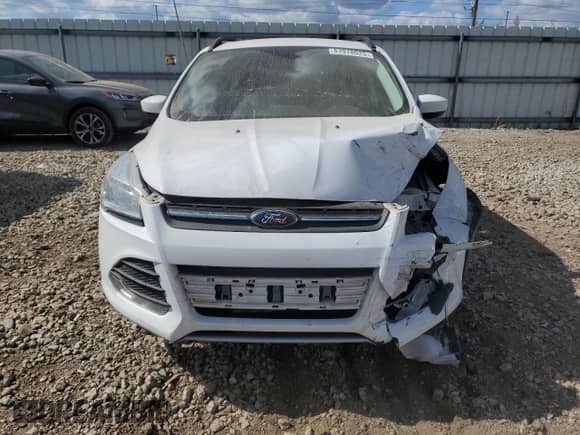 2014 Ford Escape SE with VIN 1FMCU0GX3EUA53940, listed as a Copart auction lot 83978025 with 152,485 mi miles and Salvage title. Bid and sale history available at DreamBid. Image 5.