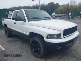 2001 Dodge 1500 с VIN 1B7HF13YX1J273581, выставлен на аукционе IAAI как лот 41965682 с пробегом 73 375 миль миль и . История ставок и продаж доступна на DreamBid. Изображение 1.