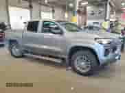 2025 Chevrolet Colorado 4WD LT с VIN 1GCPTCEK4S1220756, выставлен на аукционе Copart как лот 81070505 с пробегом 2 001 миль миль и Списание • Salvage title. История ставок и продаж доступна на DreamBid. Изображение 4.
