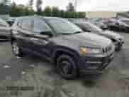 2019 Jeep Compass Latitude с VIN 3C4NJDBB5KT742294, выставлен на аукционе Copart как лот 66350475 с пробегом 83 848 миль миль и Списание • Salvage title. История ставок и продаж доступна на DreamBid. Изображение 4.