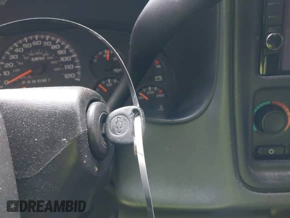 2006 Chevrolet Silverado 2500HD LT3 с VIN 1GCHK23D96F228883, выставлен на аукционе IAAI как лот 42908093 с пробегом 181 558 миль миль и . История ставок и продаж доступна на DreamBid. Изображение 11.