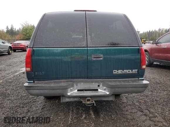 1996 Chevrolet Suburban с VIN 3GNFK16R4TG168229, выставлен на аукционе Copart как лот 76841404 с пробегом 267 947 миль миль и Чистый • Clean title. История ставок и продаж доступна на DreamBid. Изображение 6.
