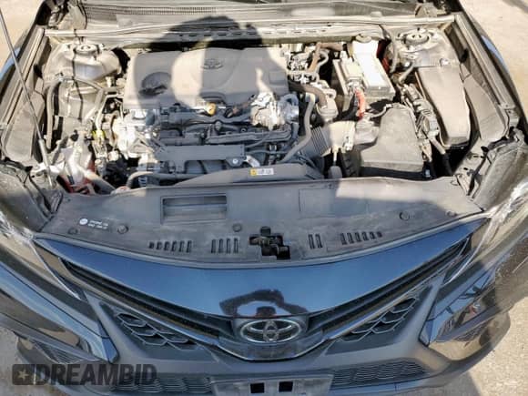2024 Toyota Camry SE with VIN 4T1G11AK8RU920784, listed as a Copart auction lot 68304445 with 21,437 mi miles and Salvage title. Bid and sale history available at DreamBid. Image 11.