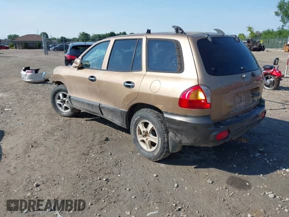 2003 Hyundai Santa Fe LX с VIN KM8SC73E83U537398, выставлен на аукционе IAAI как лот 42845627 с пробегом 169 377 миль миль и . История ставок и продаж доступна на DreamBid. Изображение 3.