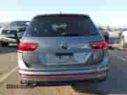 2023 Volkswagen Tiguan SE R-Line Black с VIN 3VVCB7AX5PM002380, выставлен на аукционе IAAI как лот 42700057 с пробегом 24 700 миль миль и . История ставок и продаж доступна на DreamBid. Изображение 17.