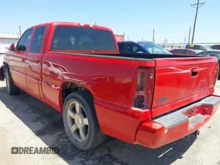 2006 Chevrolet Silverado SS с VIN 2GCEC19N061262177, выставлен на аукционе IAAI как лот 42010263 с пробегом Не указан миль и . История ставок и продаж доступна на DreamBid. Изображение 3.