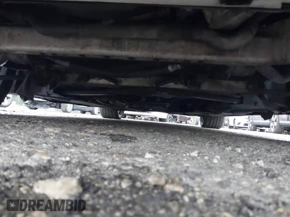 2007 BMW 3 Series 328i with VIN WBAWB33597PV71577, listed as a IAAI auction lot 41368831 with 217,639 mi miles and . Bid and sale history available at DreamBid. Image 6.