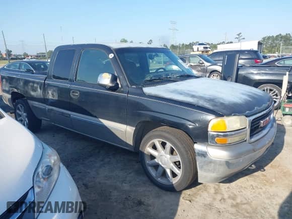 2000 GMC Sierra 1500 SLE with VIN 2GTEC19TXY1312634, listed as a IAAI auction lot 41963933 with 307,341 mi miles and . Bid and sale history available at DreamBid. Image 13.