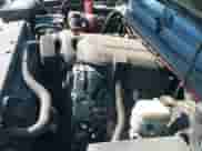 2008 Chevrolet Silverado 1500 2LT z VIN 3GCEC13JX8G163611, wystawiony jako IAAI lot #43047662 z przebiegiem 179 004 mil mil oraz . Historia ofert i sprzedaży dostępna na DreamBid. Obrazek 19.